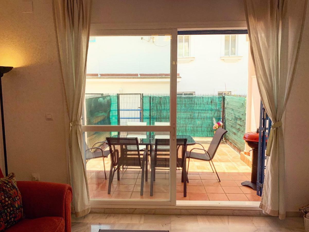 Fantastic 3-Bedroom Holiday Home Including Tennis And Pool Near Golf Course เอลปอร์ติล ภายนอก รูปภาพ